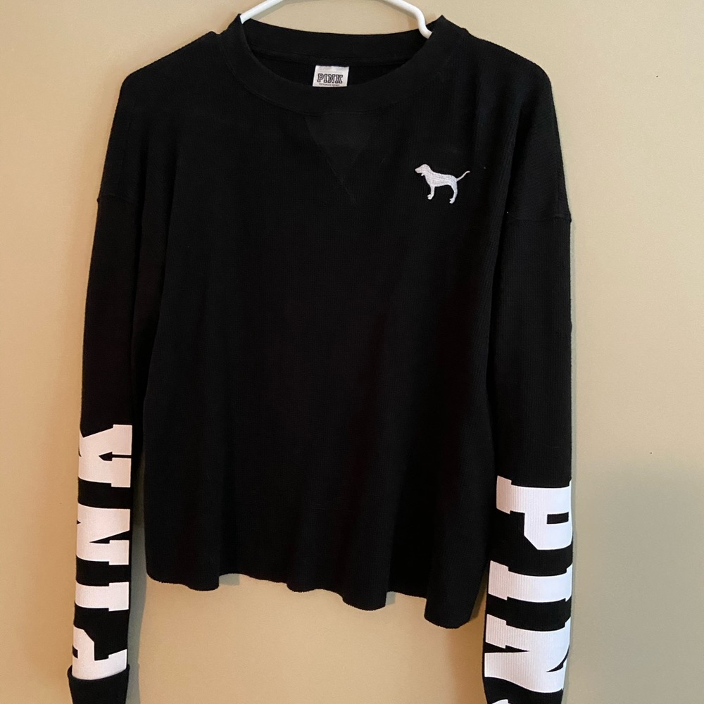Black long sleeve shirt
